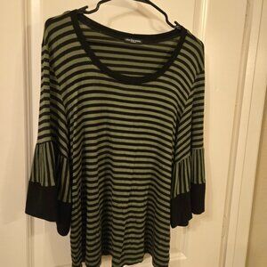 Cha Cha Vente Green and Black Striped Long Sleeve Top